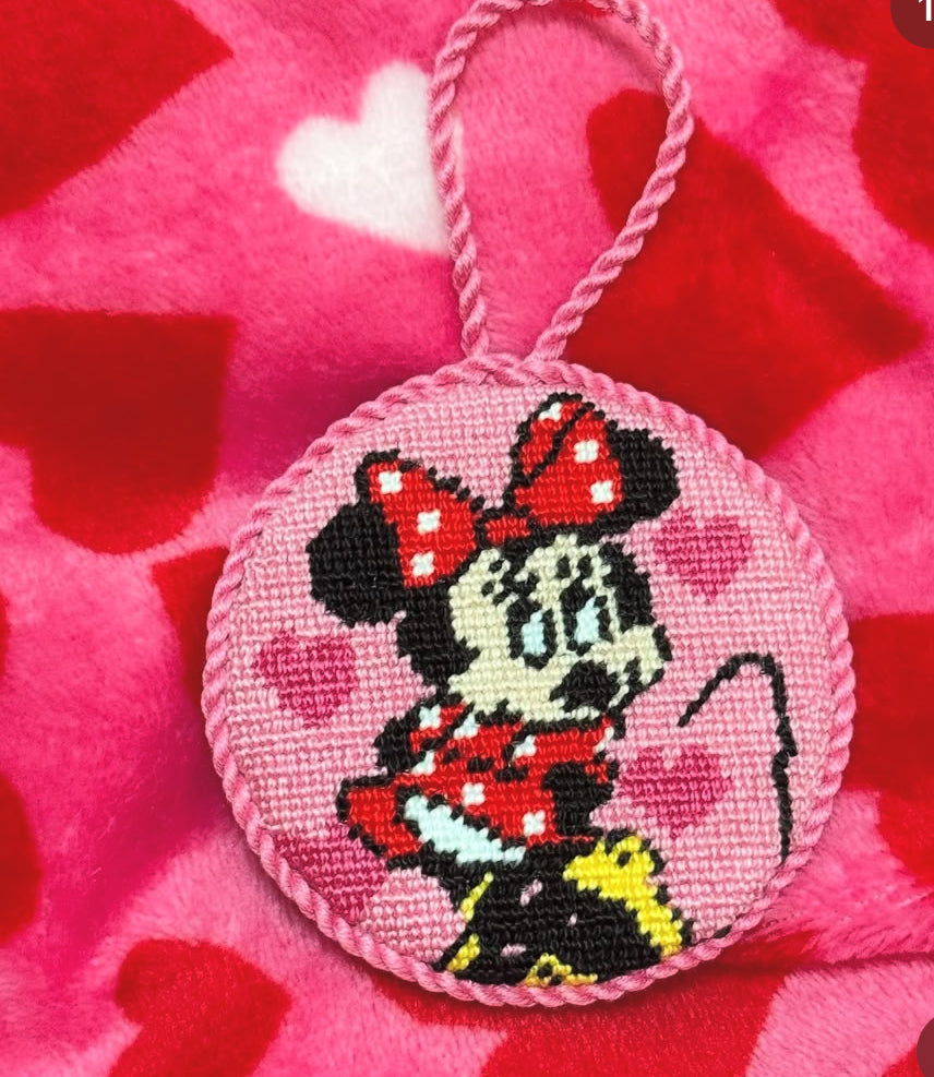 Minnie Mouse Needlepoint Canvas